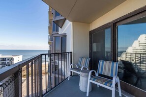 Property grounds - 9400 Building #1301 (Ocean City)