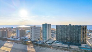 Exterior - Quay 2008, Ocean front 3 bedroom condo (Ocean City)