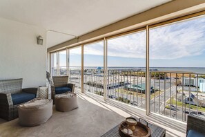 Interior - English Towers 1401 (Ocean City)