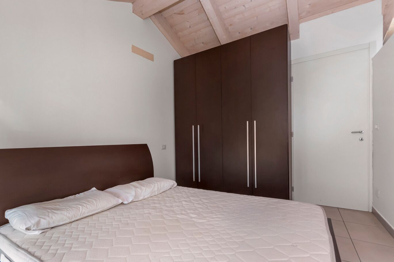 Apartment, Balcony, City View | Individually furnished, laptop workspace, iron/ironing board, free WiFi