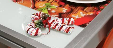 Apartment, Balkon, Stadtblick | Individuell eingerichtet, laptopgeeigneter Arbeitsplatz