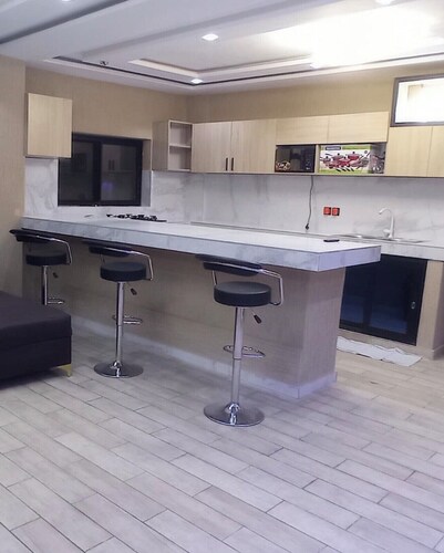 Le11Onze 2-bed 1-bath - Apt 3