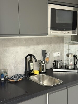 Private kitchen - Modern apartment near Arena & Mercedes museum (Stuttgart)