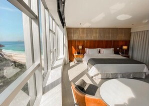 WiFi, bed sheets - Cinematic view. Luxury, 5 star. Hotel Nacional, Rio (Rio de Janeiro)