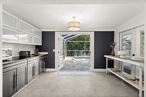 Interior - Charming Naples Escape: 3BR Home with Heated Pool & Modern Comforts (Naples)