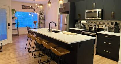 Townhouse - 2 bedrooms, both ensuites!