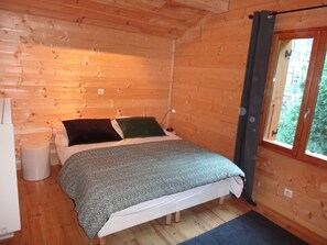 4 Schlafzimmer, Bügeleisen/Bügelbrett, WLAN