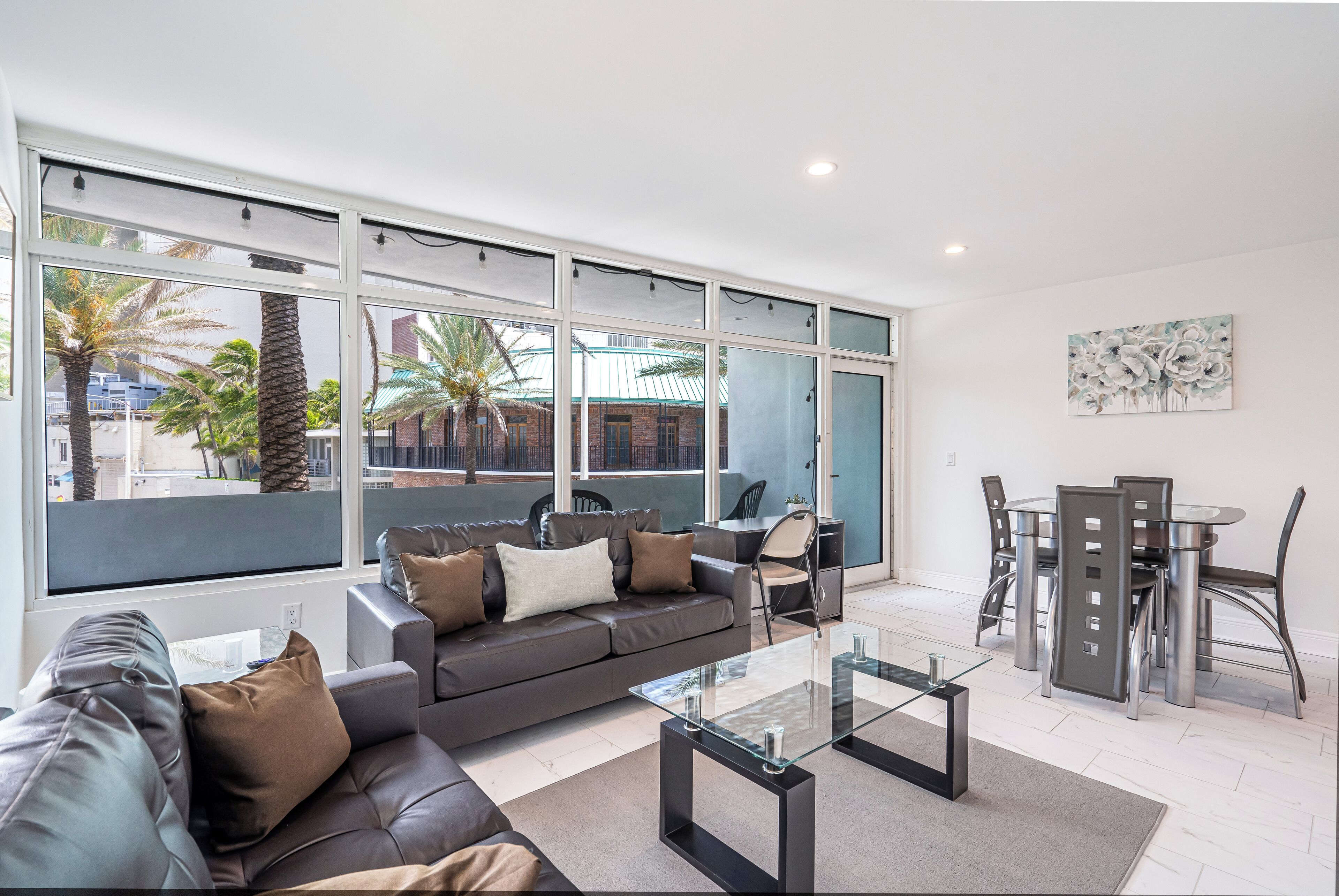 舒適公寓, 2 間臥室, 露台, 部分海景 | 客廳