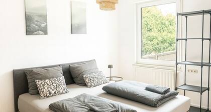 C&V: 5 PP- 3 Zi.- Zentral+WLAN+Boxspringbett