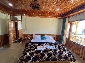 Soundproofing - Trippeaze stays (Manali)