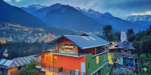 Exterior - Trippeaze stays (Kullu)