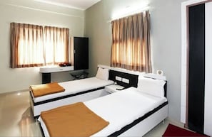 Free WiFi - Hotel Apex (Tarapur)