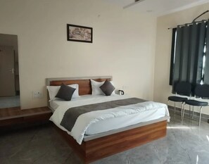 Premium Room | Free WiFi - Jodhana Raj Hotel & Restaurant (Ajmer)