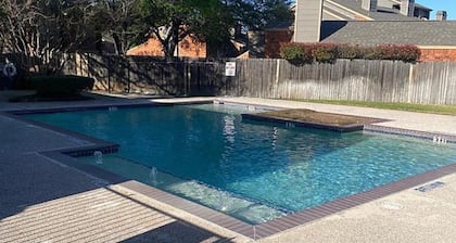 2Bd Updated Condo- N.Arlington Entertainment District - Gated w/ Parking