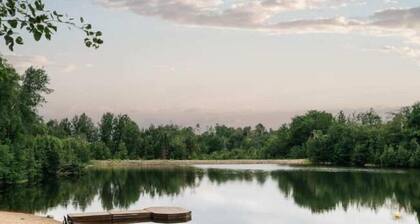New Condo - Elegance, Lake & Mountain Biking