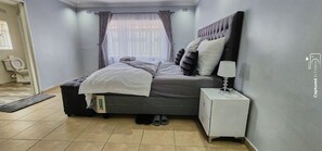 3 Schlafzimmer, Bügeleisen/Bügelbrett, WLAN, Bettwäsche