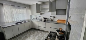 Private kitchen - Tamayi Holiday Home (Waterfalls Harare)