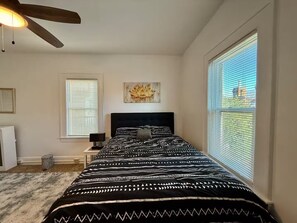 3 habitaciones, tabla de planchar con plancha y wifi gratis 