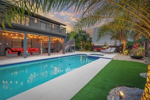 Outdoor pool, a heated pool