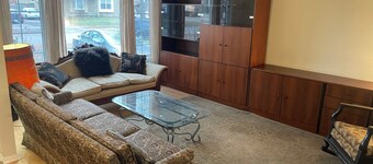 Four Bedroom 2 Bathroom House Rental In Niagara Falls in  great central location