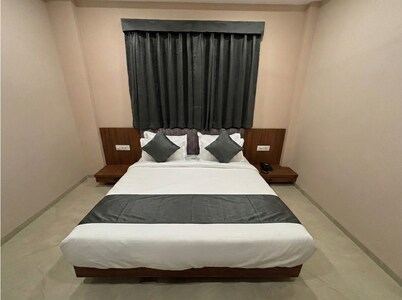 Hotel Pragya Paradise