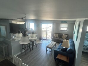 TV - 2-bedroom 2 bath condo in beautiful Myrtle Beach (Myrtle Beach)