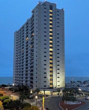 Exterior - 2-bedroom 2 bath condo in beautiful Myrtle Beach (Myrtle Beach)