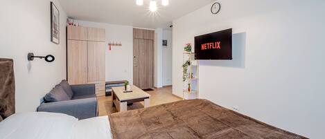 1 dormitorio, tabla de planchar con plancha, wifi