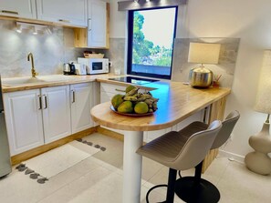 Private kitchen - Beautiful studio located across Paofai park in Papeete (Papeete)