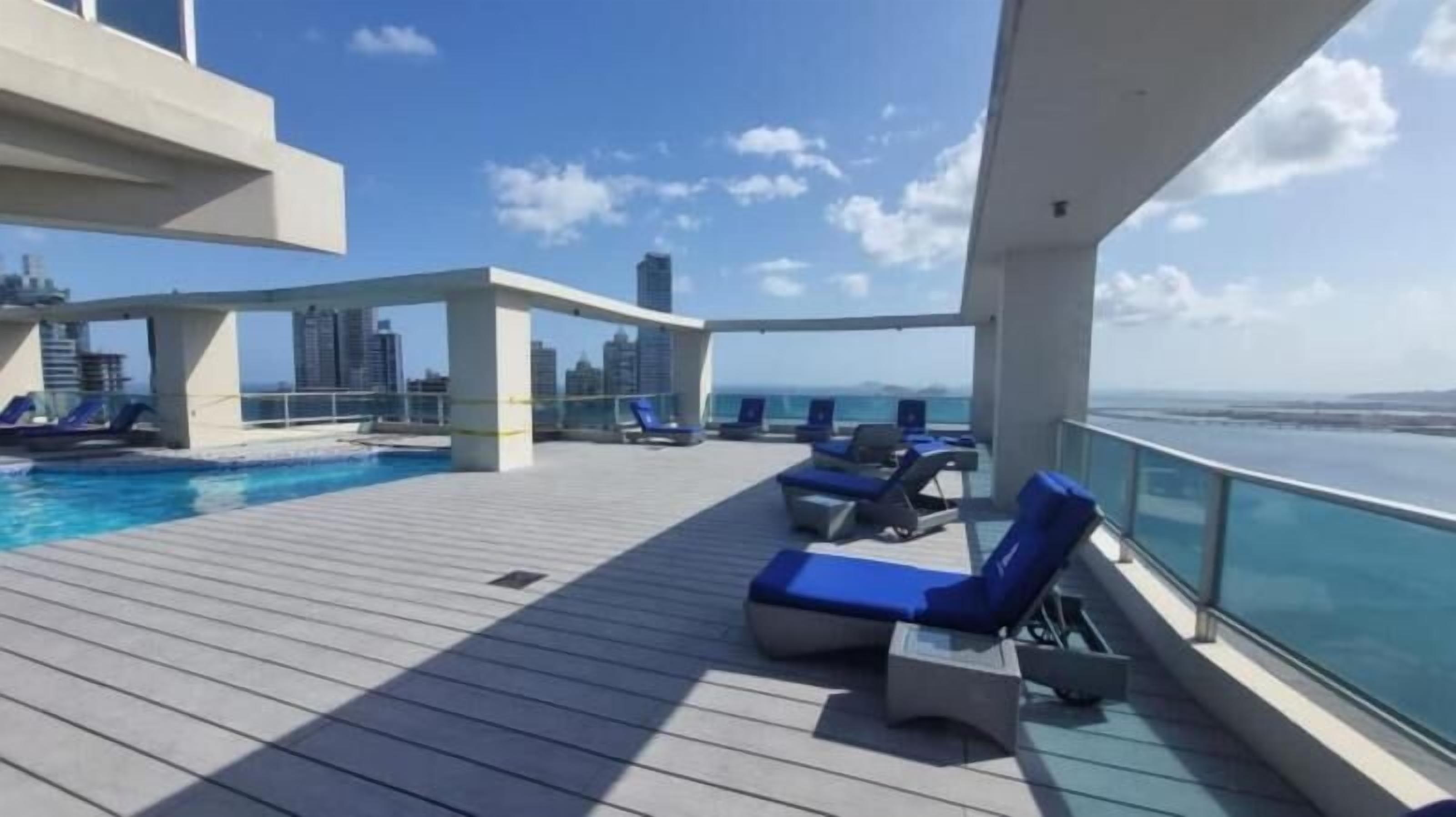 Alberca al aire libre 