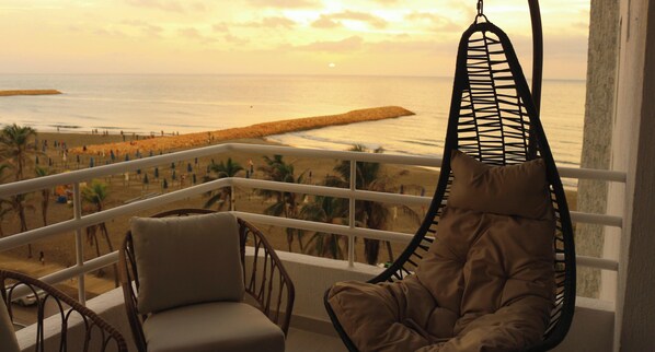 Property grounds - 2BR Oceanfront Apartment • Direct Beach Access - Modern and Spacious - 6th Floor (Cartagena de Indias)