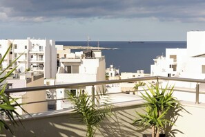 Property grounds - Sea View Luxury Boutique Penthouse St Pauls Bay (St. Paul's Bay)