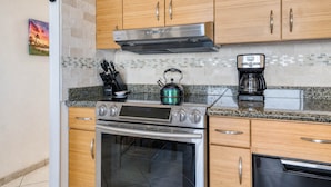 Unclassified image, 4 of 47, button - Punahoa Beach 201 - Direct Ocean Front, Beautiful Renovation, Split AC, Wi-fi (Kihei)