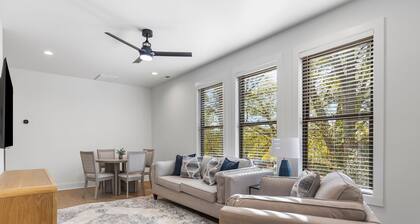 Bright & Cozy 4BR Less than a 1 Mile from Downtown Greenville