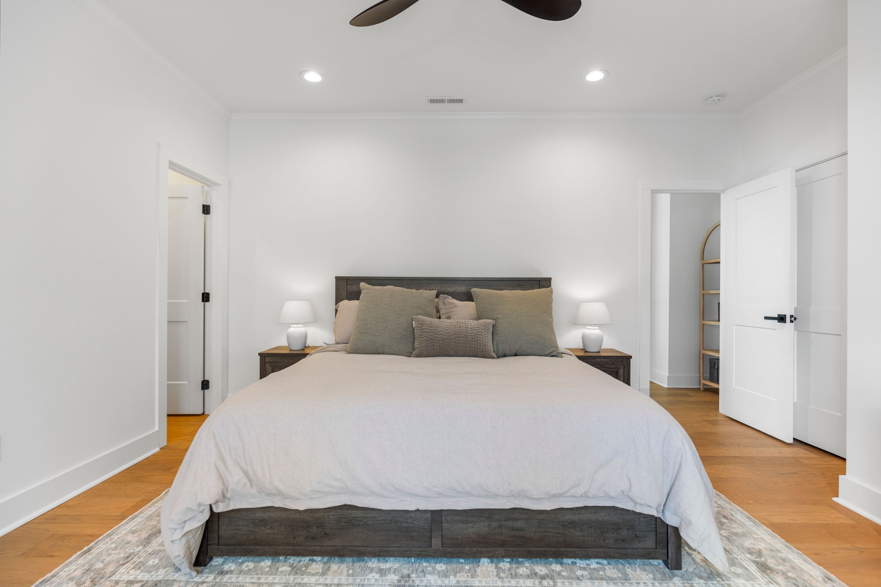 Lit parapluie, Wi-Fi gratuit, draps fournis