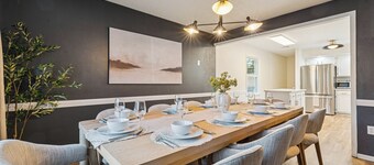 Spacious 6BR/3BA Toledo Home with Hot Tub, Game Room & Firepit