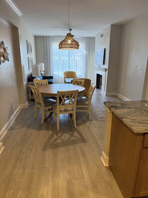 Interior - Best Children & Family Resort- Myrtle Beach, South Carolina-2 Bedroom/2 Bathroom (Myrtle Beach)