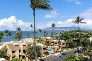 Exterior - Kamaole Beach Royale 506 - Stunning Ocean Views, Spectacular Renovation, AC (Kihei)