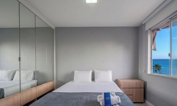 Basic Apartment - Apt w/ Ocean View 100 m From the Beach Eia0409 (Salvador)