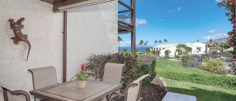Condo, 1 King Bed with Sofa bed, Lanai, Partial Ocean View (Hale Kamaole 150) | Outdoor dining