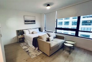 Skrivebord, strygejern/strygebræt, gratis Wi-Fi, sengetøj