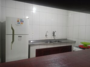 Kühlschrank, Ofen, Herdplatte, Toaster