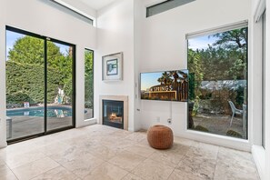 Interior - Hidden Paradise w/Two Private Suites TOT# 038530 (Palm Springs)