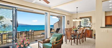 Condo, Multiple Beds, Lanai, Ocean View (Makena Surf G-201) | Interior