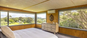 Lookout Landing by Waiheke Pure