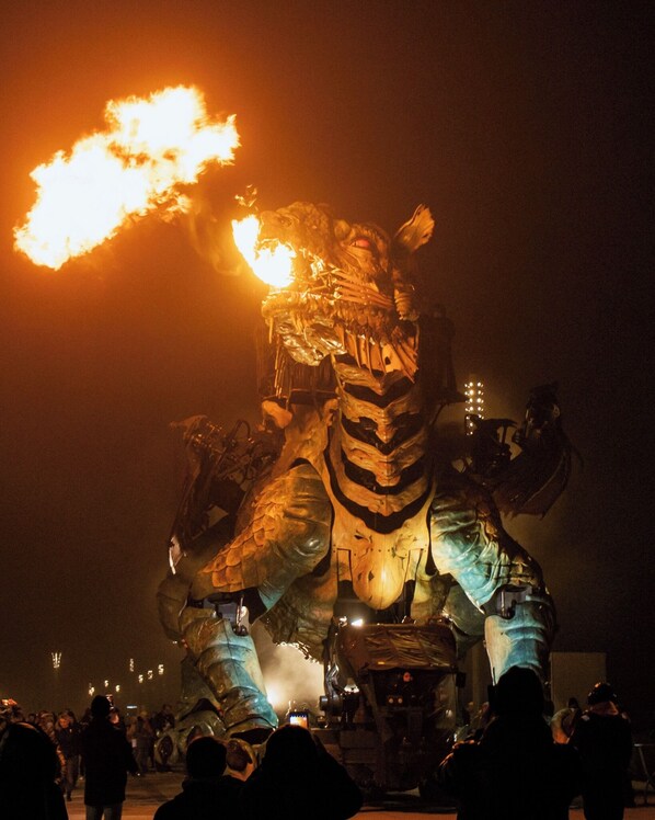 Point of interest - The Calais Beacon - 50m to Place d'Armes. Beach/ferry/Dragon 2 min (Calais)