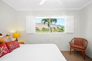 Condo, 1 Queen Bed with Sofa bed, Lanai, Ocean View (Maalaea Kai 311) | 1 bedroom, individually decorated, individually furnished - Maalaea Kai 311: Direct Ocean Front, Couples Retreat, Incredible Views, Split AC (Wailuku)