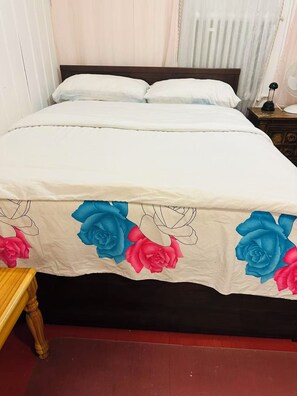 WiFi, bed sheets - Entire rental unit in Montreal, Canada (Montréal)