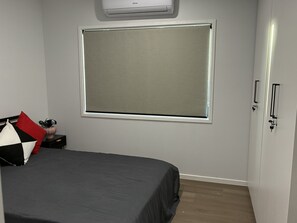 1 bedroom, iron/ironing board, Internet, bed sheets