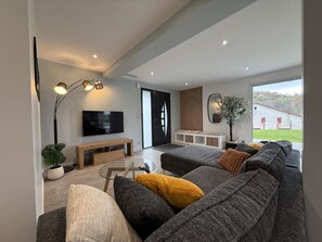 TV - IBARNIA - SUHESCUN - Gîte (SUHESCUN)